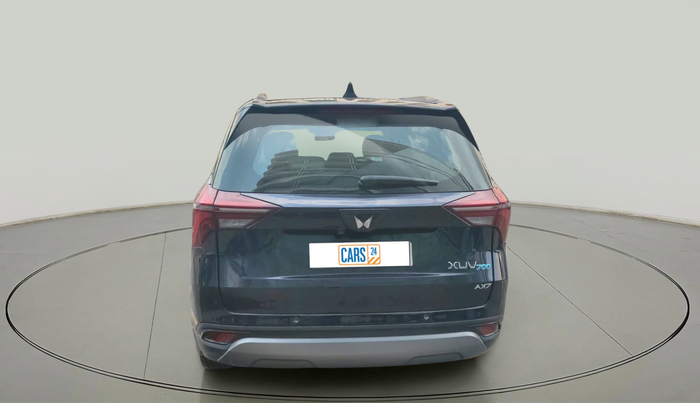 2023 Mahindra XUV700 AX 7 P AT 7 STR, Petrol, Automatic, 28,813 km, exterior