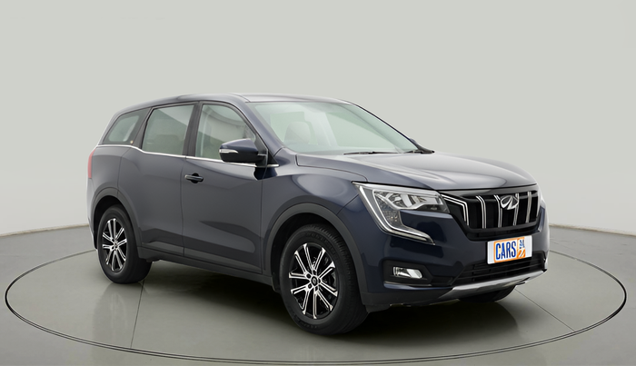 2023 Mahindra XUV700 AX 7 P AT 7 STR, Petrol, Automatic, 28,813 km, exterior