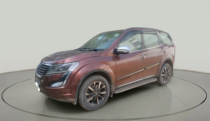 2019 Mahindra XUV500 W11 AT, Diesel, Automatic, 66,343 km, exterior