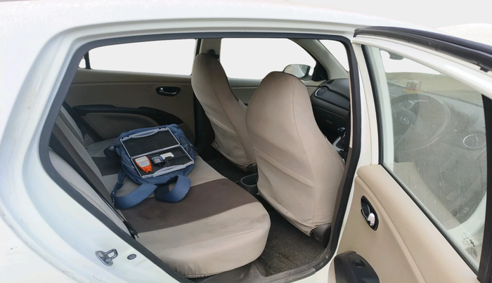 2012 Hyundai i10 MAGNA 1.1, Petrol, Manual, 58,795 km, interior