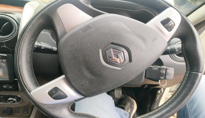 2017 Renault Duster 110 PS RXZ 4X2 AMT DIESEL, Diesel, Automatic, 92,704 km, interior