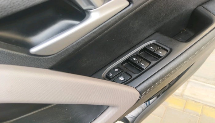 2019 Hyundai Creta SX (O) 1.6 PETROL, Petrol, Manual, 55,110 km, interior