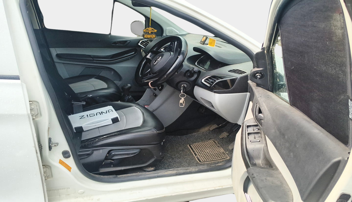 2021 Tata Tiago XZ PETROL, Petrol, Manual, 1,07,200 km, interior