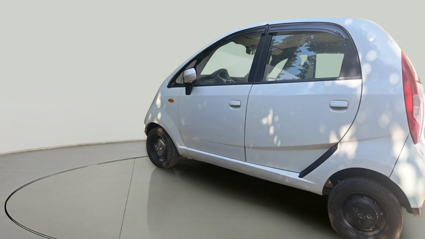 2015 Tata Nano EMAX XM CNG, Petrol, Manual, 73,840 km, exterior