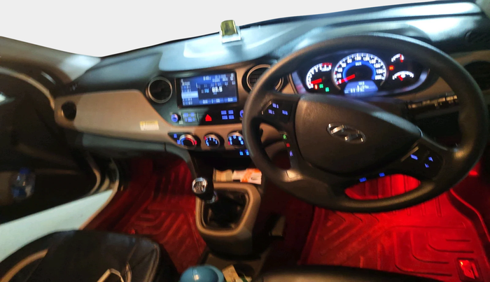 2019 Hyundai Grand i10 SPORTZ 1.2 KAPPA VTVT, Petrol, Manual, 83,123 km, interior