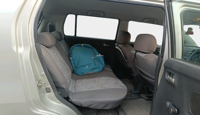 2011 Maruti Wagon R 1.0 LXI, Petrol, Manual, 1,78,160 km, interior