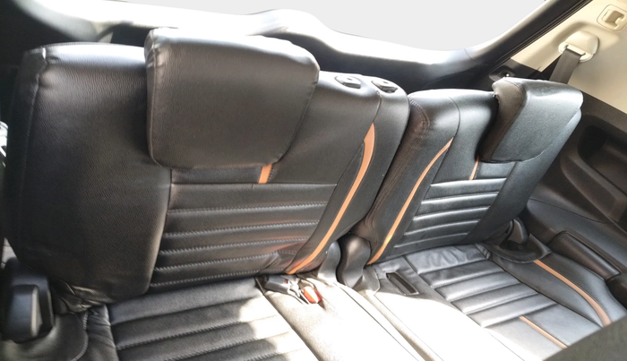 2020 Toyota Innova Crysta 2.4 GX 7 STR, Diesel, Manual, 97,547 km, interior