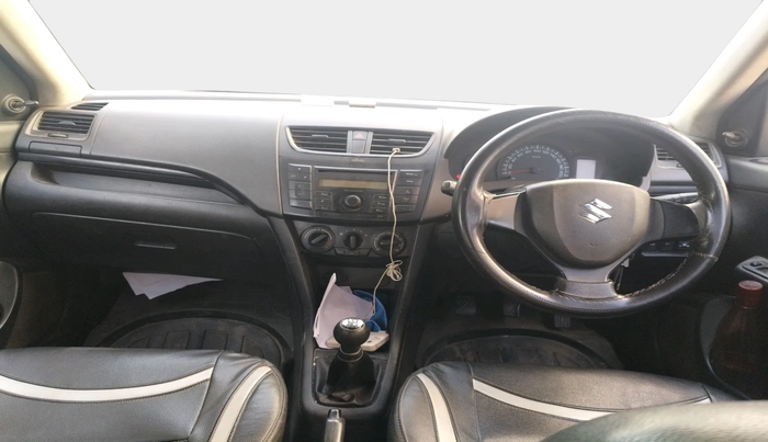 2014 Maruti Swift LXI, Petrol, Manual, 1,81,818 km, interior