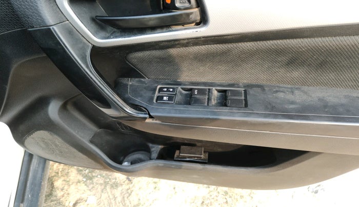 2019 Maruti Vitara Brezza VDI, Diesel, Manual, 1,47,992 km, interior