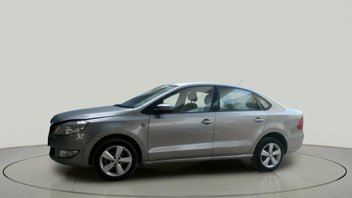 2015 Skoda Rapid 1.5 TDI CR ELEGANCE AT, Diesel, Automatic, 64,000 km, exterior