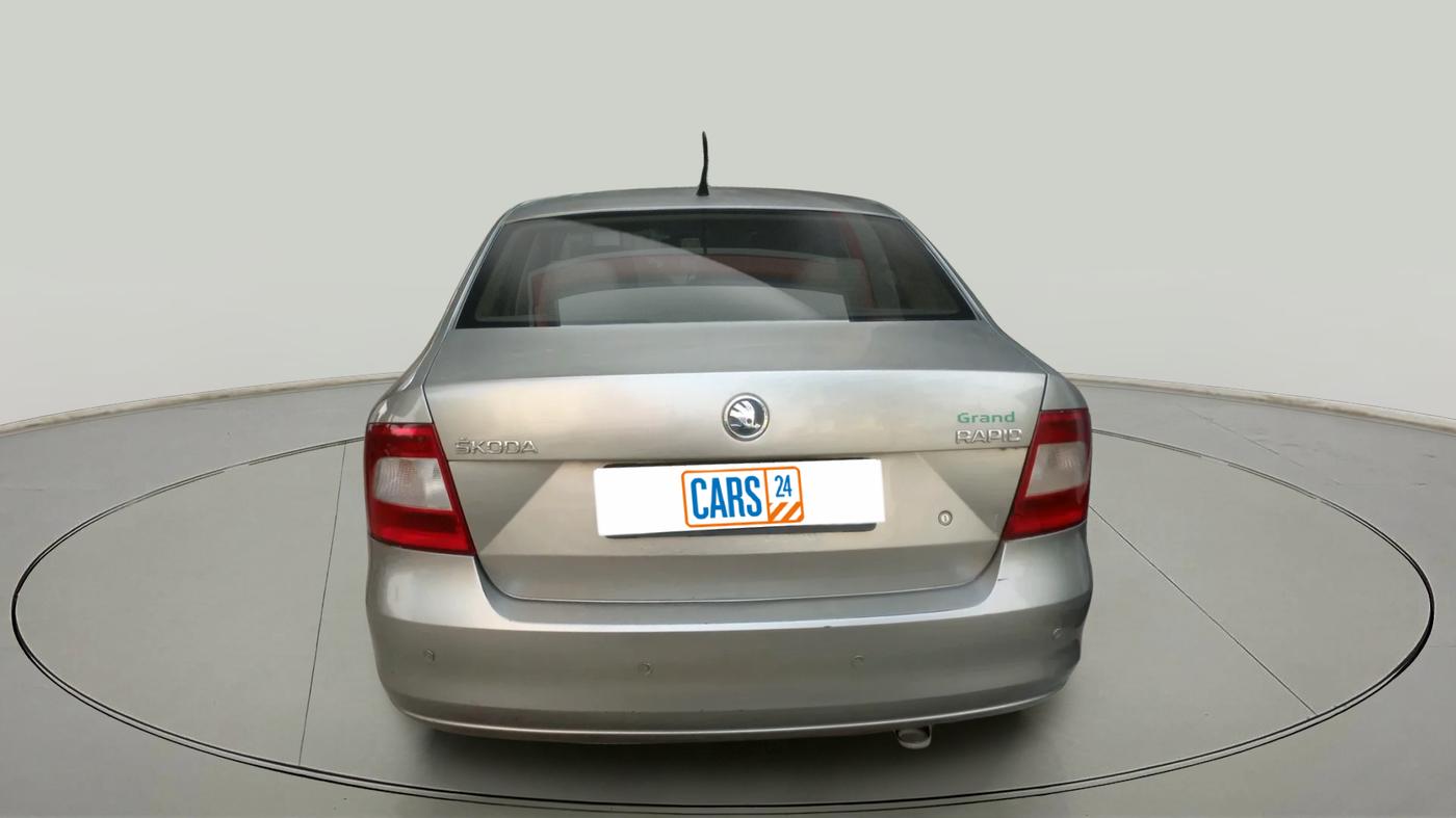 2015 Skoda Rapid 1.5 TDI CR ELEGANCE AT, Diesel, Automatic, 64,000 km, exterior