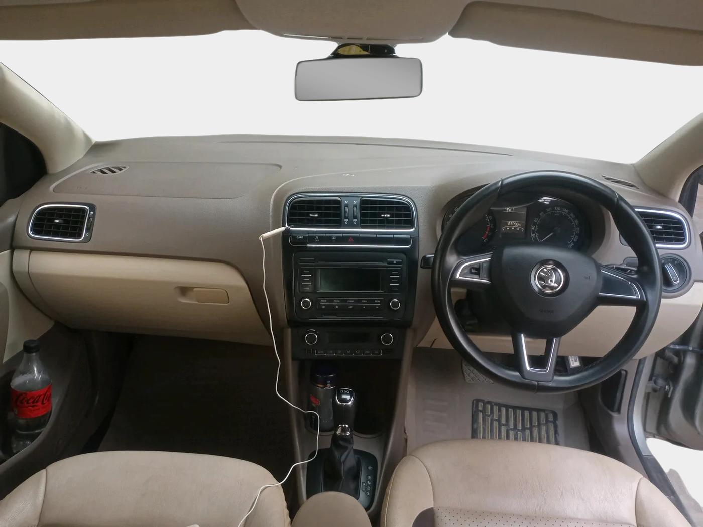 2015 Skoda Rapid 1.5 TDI CR ELEGANCE AT, Diesel, Automatic, 64,000 km, interior