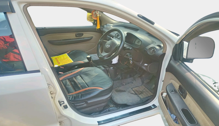 2013 Hyundai Santro Xing GL PLUS, Petrol, Manual, 1,22,099 km, interior