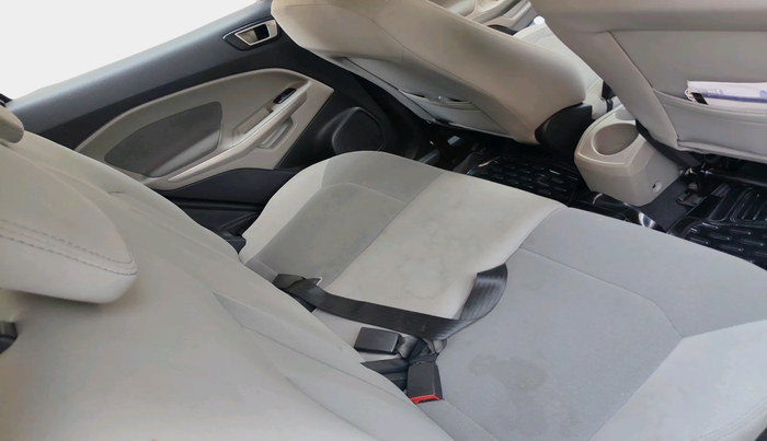 2017 Ford Ecosport TITANIUM 1.5L DIESEL, Diesel, Manual, 1,03,816 km, interior