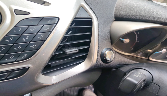 2017 Ford Ecosport TITANIUM 1.5L DIESEL, Diesel, Manual, 1,03,816 km, interior