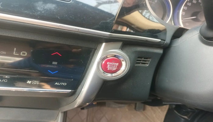 2016 Honda City 1.5L I-VTEC VX CVT, Petrol, Automatic, 71,466 km, interior