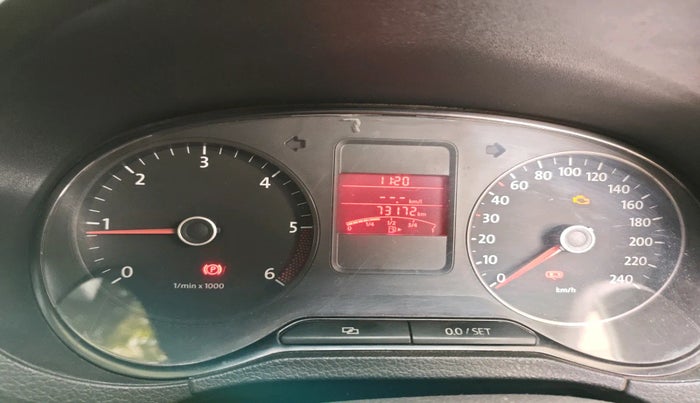 2013 Volkswagen Polo COMFORTLINE 1.2L, Diesel, Manual, 73,172 km, interior