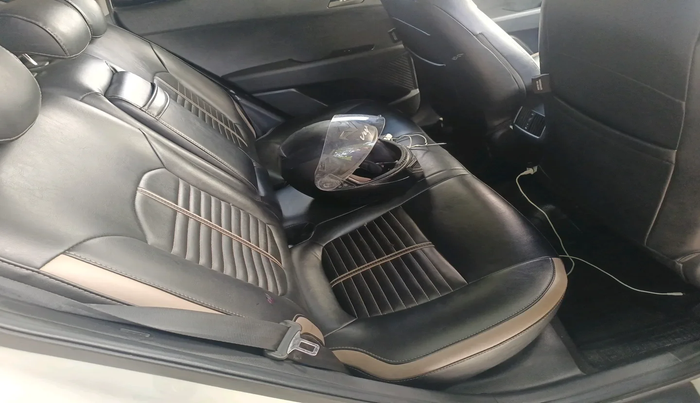 2017 Hyundai Creta SX PLUS AT 1.6 DIESEL, Diesel, Automatic, 1,58,045 km, interior