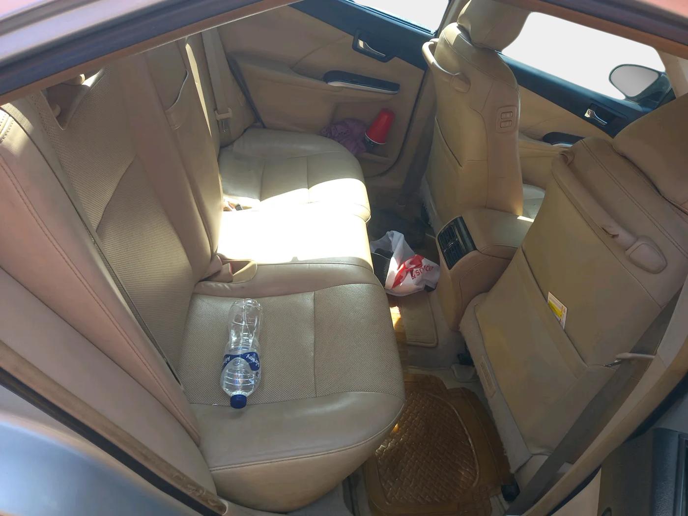 2015 Toyota Camry HYBRID, Hybrid, Automatic, 1,26,249 km, interior