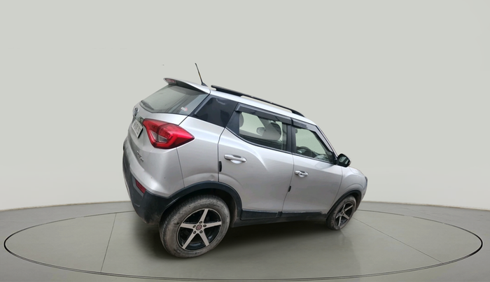 2022 Mahindra XUV300 W8 1.5 DIESEL, Diesel, Manual, 23,500 km, exterior