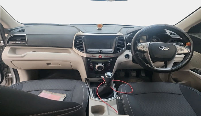 2022 Mahindra XUV300 W8 1.5 DIESEL, Diesel, Manual, 23,500 km, interior