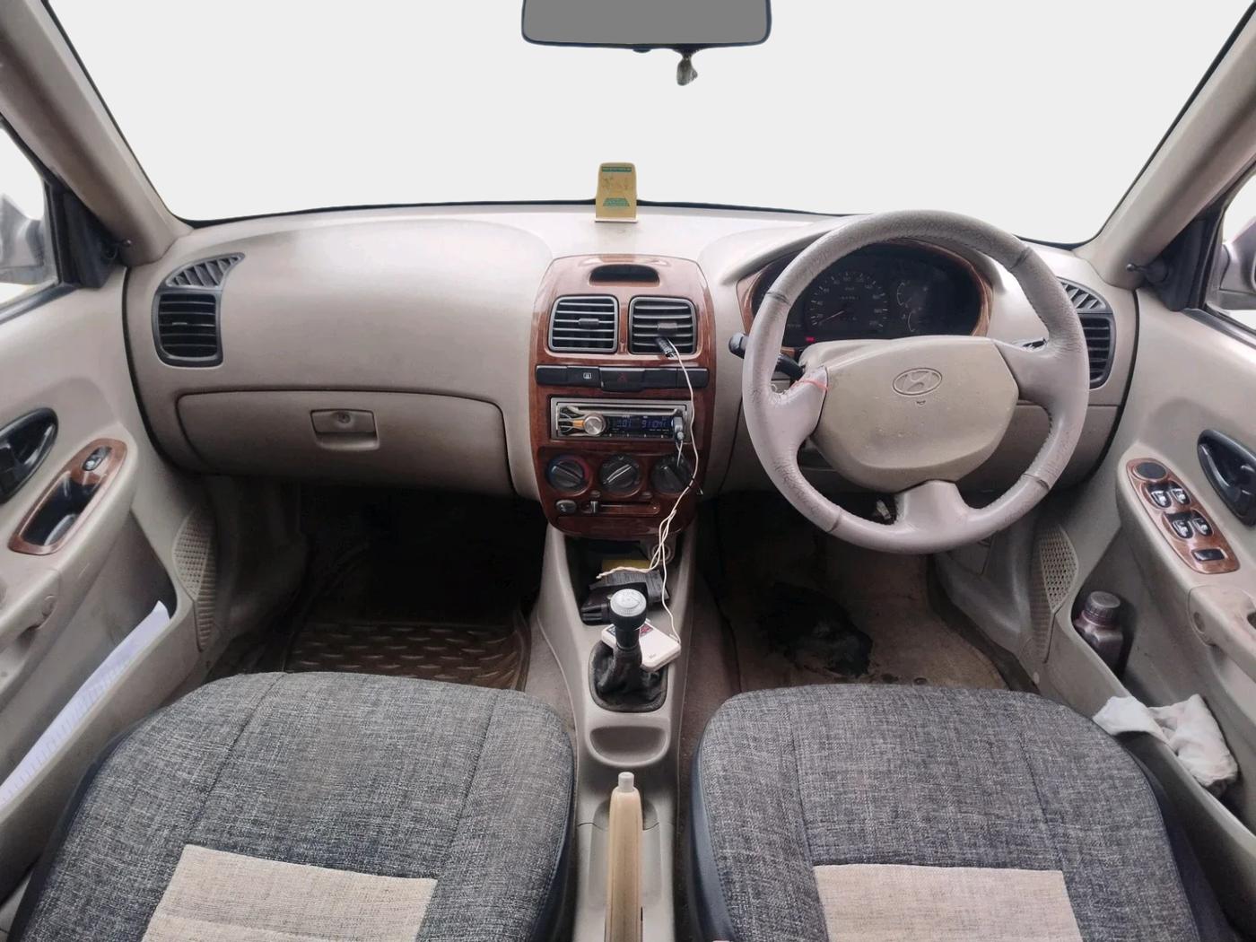 2013 Hyundai Accent EXECUTIVE, Petrol, Manual, 1,62,984 km, interior
