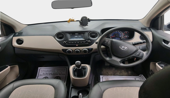 2017 Hyundai Grand i10 SPORTZ 1.2 KAPPA VTVT, Petrol, Manual, 23,049 km, interior