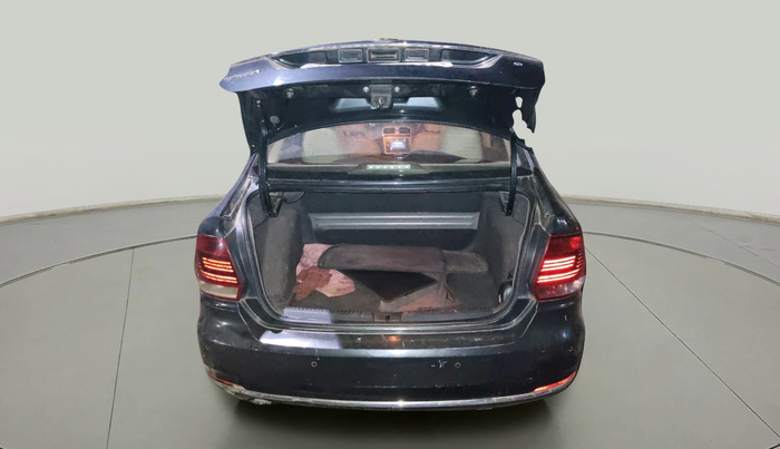 2017 Volkswagen Vento HIGHLINE 1.5 AT, Diesel, Automatic, 1,71,346 km, exterior