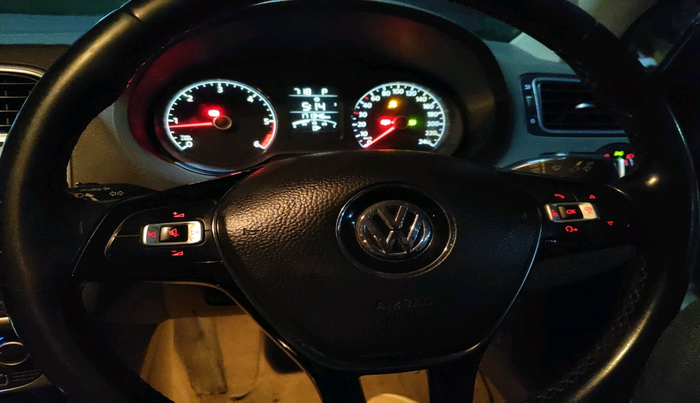 2017 Volkswagen Vento HIGHLINE 1.5 AT, Diesel, Automatic, 1,71,346 km, interior