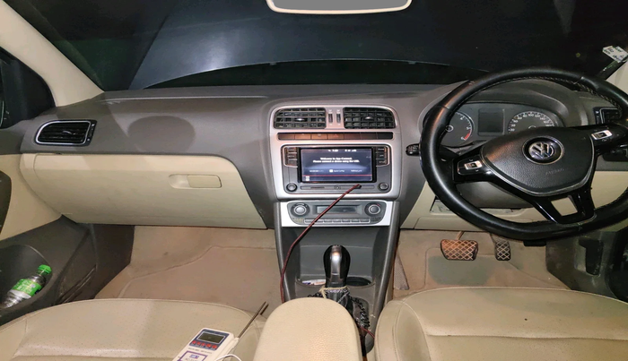 2017 Volkswagen Vento HIGHLINE 1.5 AT, Diesel, Automatic, 1,71,346 km, interior