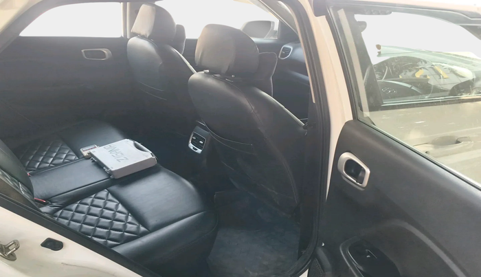 2021 Hyundai VENUE S 1.2, Petrol, Manual, 95,657 km, interior