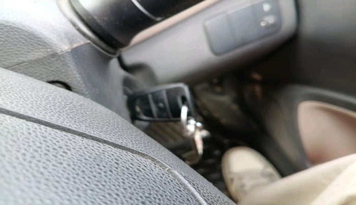 2017 Hyundai Grand i10 MAGNA AT 1.2 KAPPA VTVT, Petrol, Automatic, 44,531 km, interior