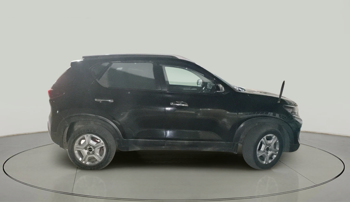 2022 KIA SONET HTK PLUS 1.5, Diesel, Manual, 1,06,454 km, exterior