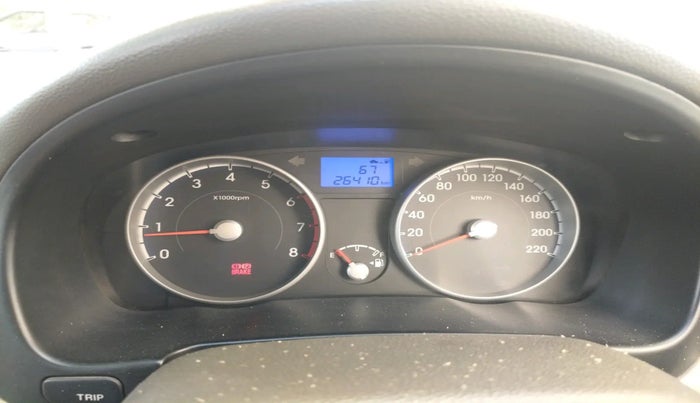 2010 Hyundai Verna TRANSFORM 1.6 SX VTVT, Petrol, Manual, 26,410 km, interior
