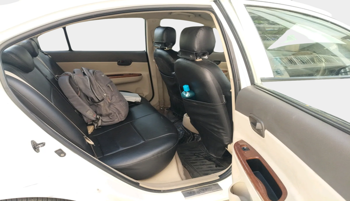 2010 Hyundai Verna TRANSFORM 1.6 SX VTVT, Petrol, Manual, 26,410 km, interior