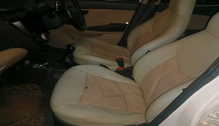 2013 Hyundai Eon MAGNA +, Petrol, Manual, 2,47,947 km, interior