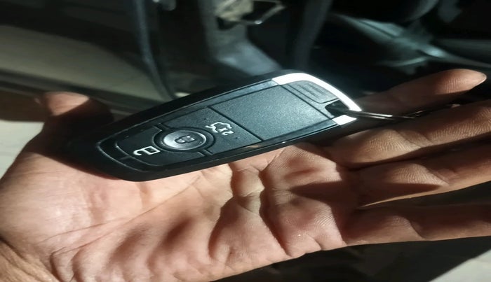 2019 Ford New Figo TITANIUM 1.2 PETROL MT, Petrol, Manual, 65,671 km, interior