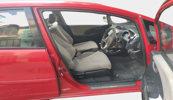 2010 Honda Jazz 1.2L I-VTEC BASE, Petrol, Manual, 1,75,537 km, interior