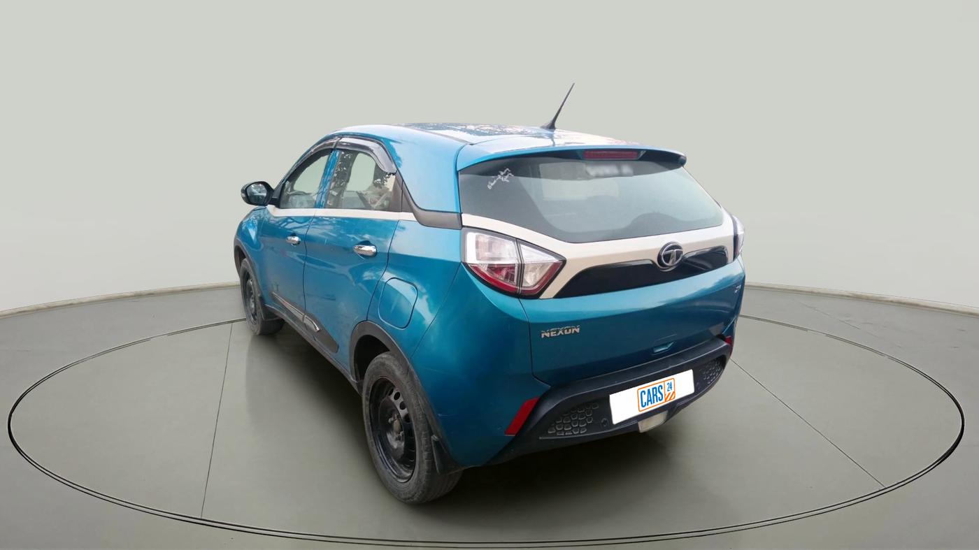 2018 Tata NEXON XM PETROL, CNG, Manual, 88,540 km, exterior