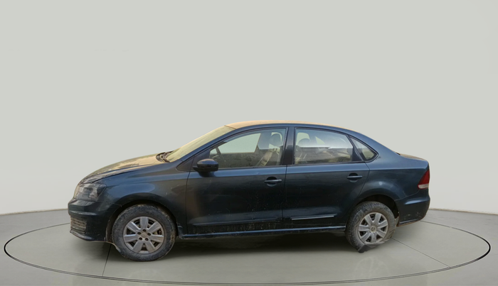 2015 Volkswagen Vento TRENDLINE 1.6, Petrol, Manual, 1,30,458 km, exterior