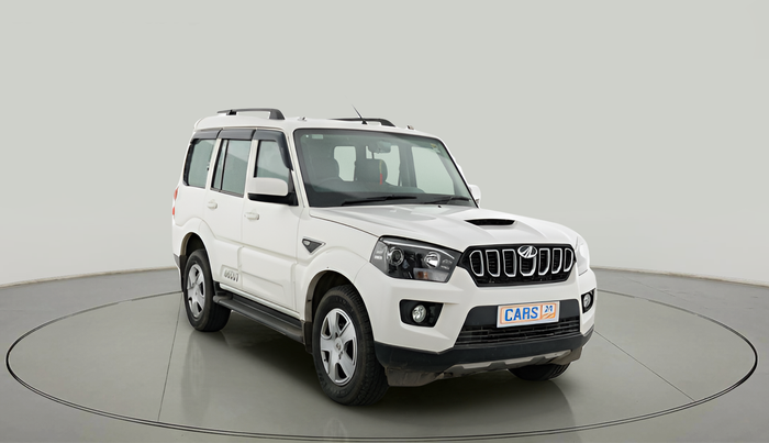 2018 Mahindra Scorpio S7, Diesel, Manual, 67,130 km, exterior