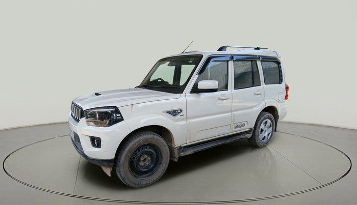 2018 Mahindra Scorpio S7, Diesel, Manual, 67,130 km, exterior