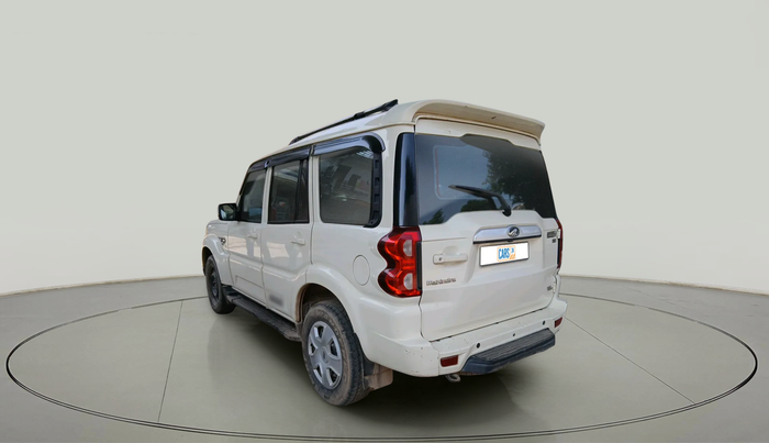 2018 Mahindra Scorpio S7, Diesel, Manual, 67,130 km, exterior
