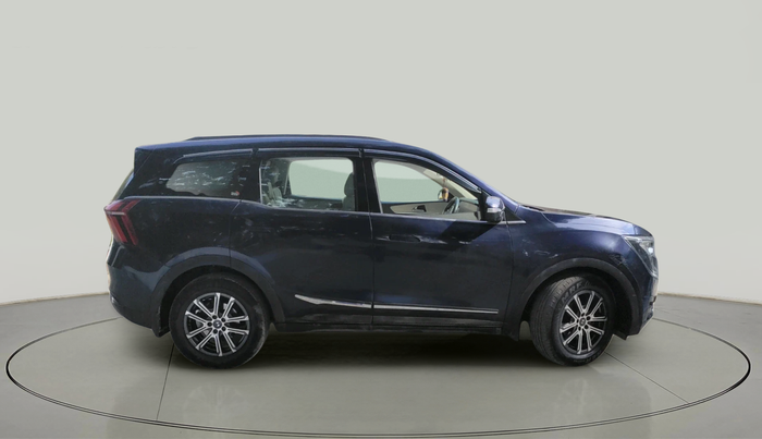 2022 Mahindra XUV700 AX 7 LUXURY D AWD AT 7 STR, Diesel, Automatic, 46,479 km, exterior