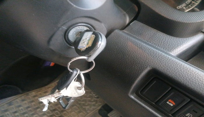 2015 Maruti Swift VXI, Petrol, Manual, 47,375 km, interior