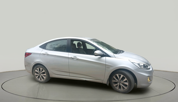 2015 Hyundai Verna FLUIDIC 1.6 CRDI SX, Diesel, Manual, 79,113 km, exterior