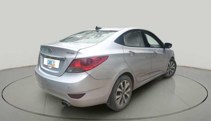 2015 Hyundai Verna FLUIDIC 1.6 CRDI SX, Diesel, Manual, 79,113 km, exterior