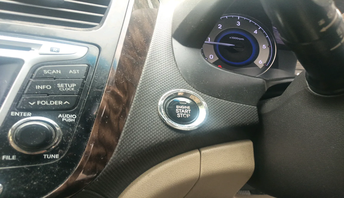 2015 Hyundai Verna FLUIDIC 1.6 CRDI SX, Diesel, Manual, 79,113 km, interior