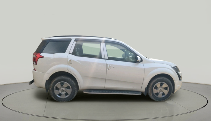 2019 Mahindra XUV500 W5, Diesel, Manual, 34,950 km, exterior