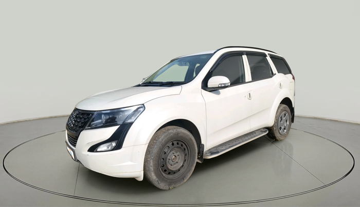 2019 Mahindra XUV500 W5, Diesel, Manual, 34,950 km, exterior
